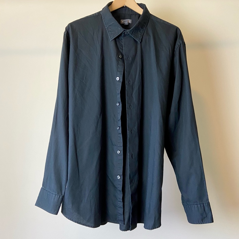 Van Heusen Long Sleeve Button Down Shirt